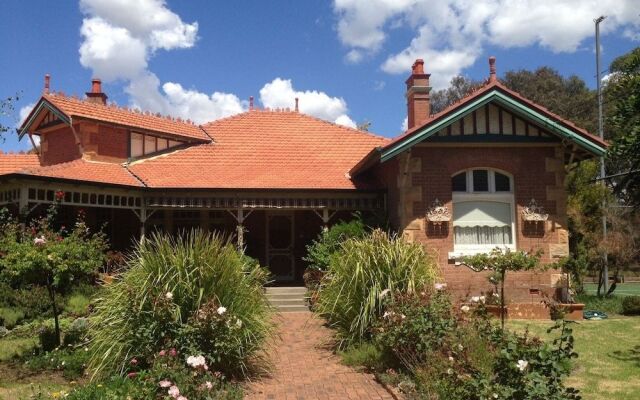 Forgandenny Bed & Breakfast