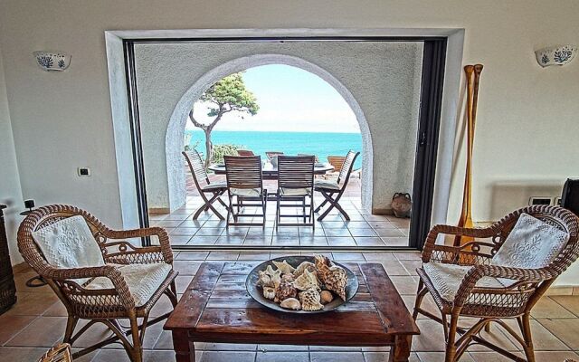 Villa Johnson