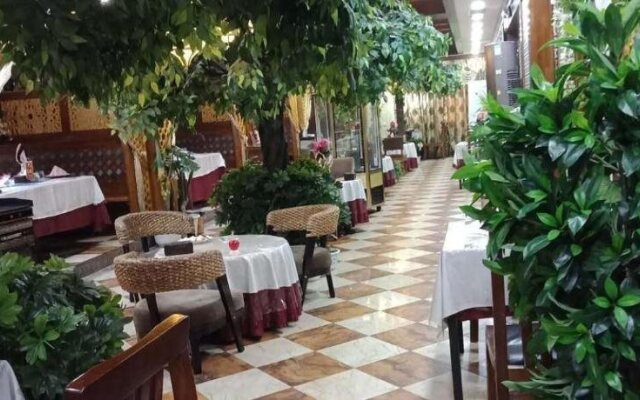 Nu'erlan Hotel