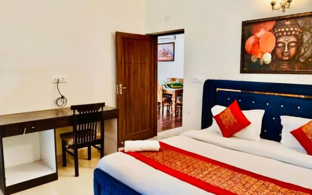 2bhk Fortune Home,E28 2a Saket Near Max Hospital,Pvr