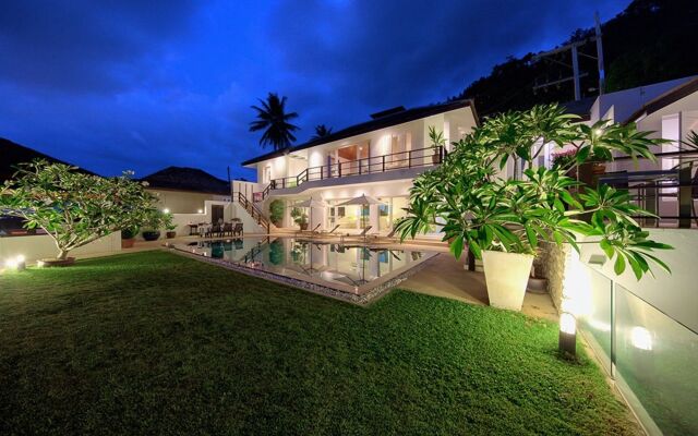 Ban Mok Talay Beachfront Villa