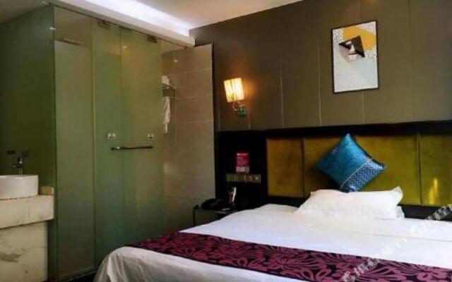 Youcheng Hotel (Hezhou Fu'anju Branch)