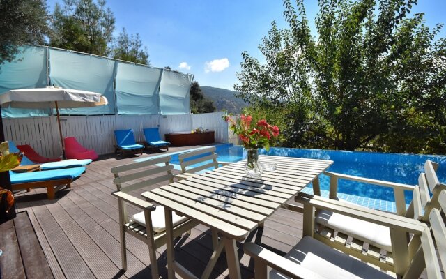 KAL1520 Villa Sultan2 2 Bedrooms