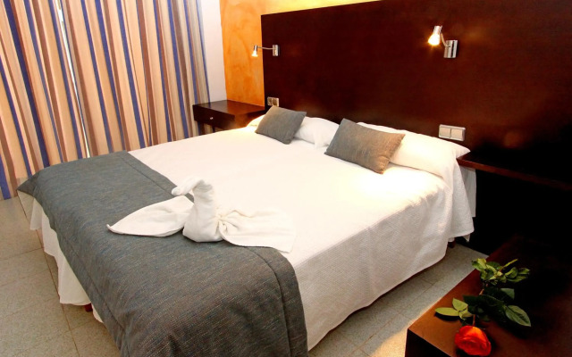 Flacalco Hotel & Apartments
