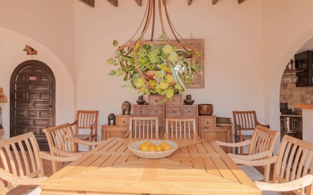 Enticing Villa in Benissa With Swimming Pool
