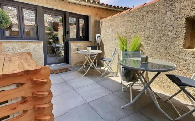 Spacieux, terrasse, vue imprenable Moustiers #6