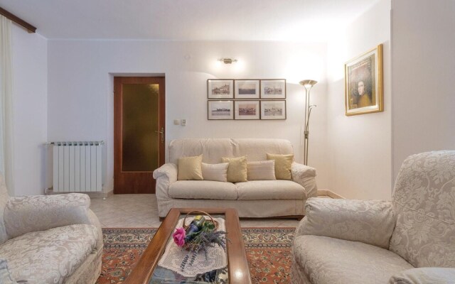 Awesome Apartment in Valbandon With 3 Bedrooms and Wifi