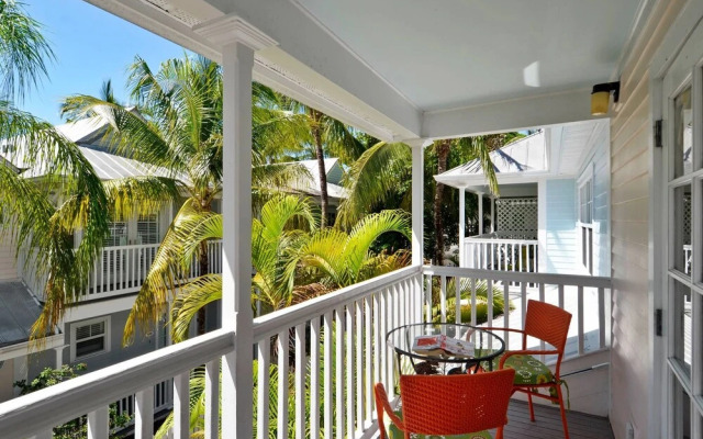 Breezy Bungalow (Townhouse)