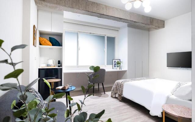 Olala Lin Suites