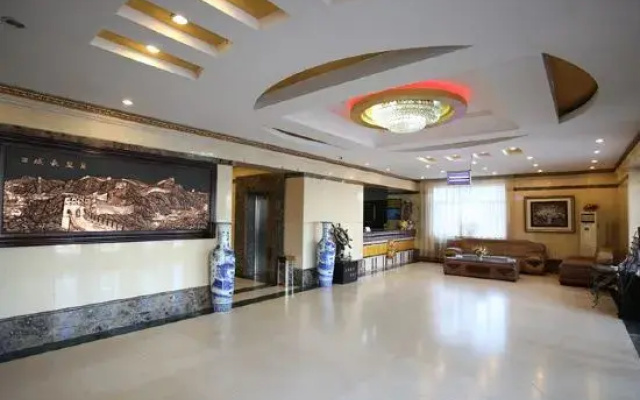 Huiqun Business Hotel