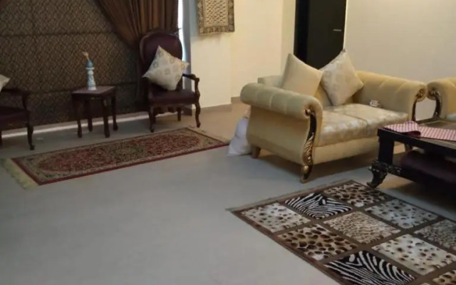 Royal Two Bed Room Luxury Apartment Gulberg
