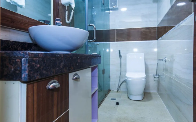 Joygate Hotel & Suites