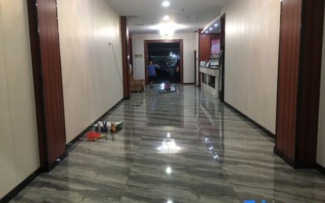 Yongzhou Xiangjiang Hotel