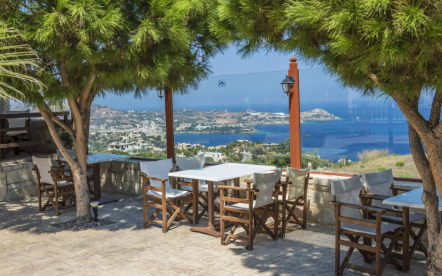 Spiros-Soula Family Hotel & Apartments