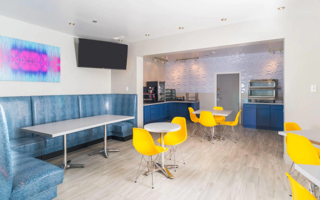 Studio Z, an Ascend Collection Hotel