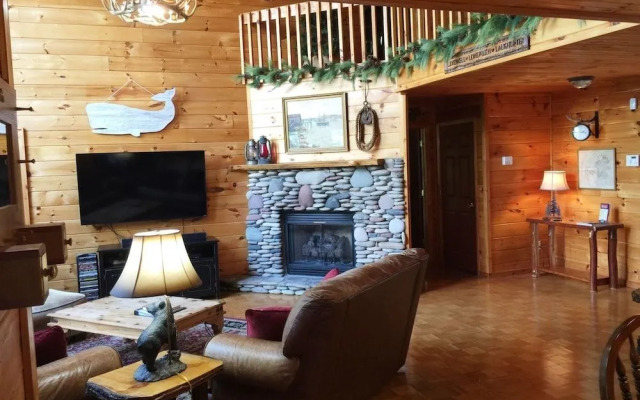 Captain Morley`s Mountain Inn