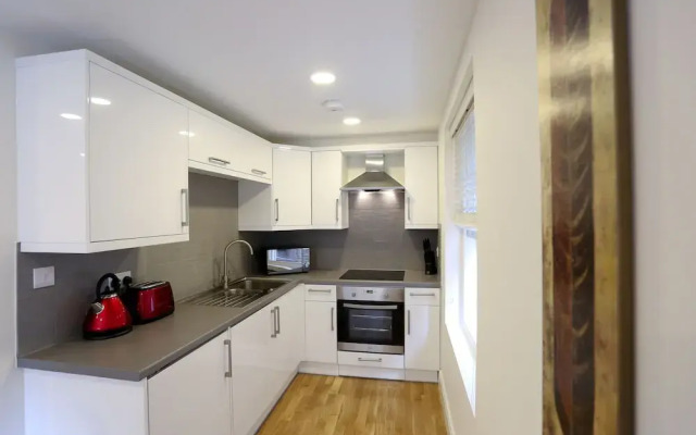 Chand Apartments