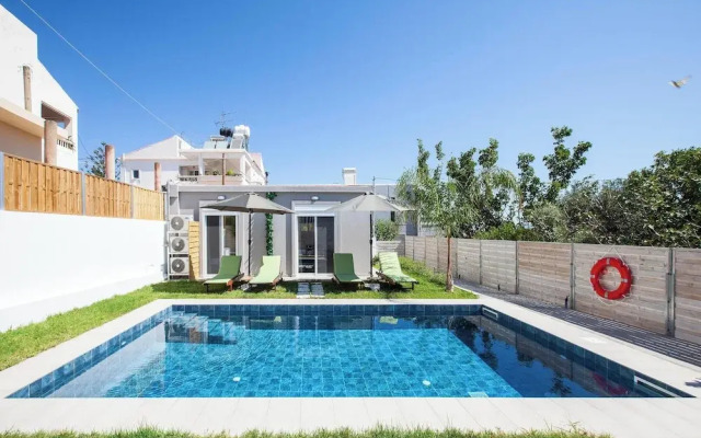 Peponas Residence
