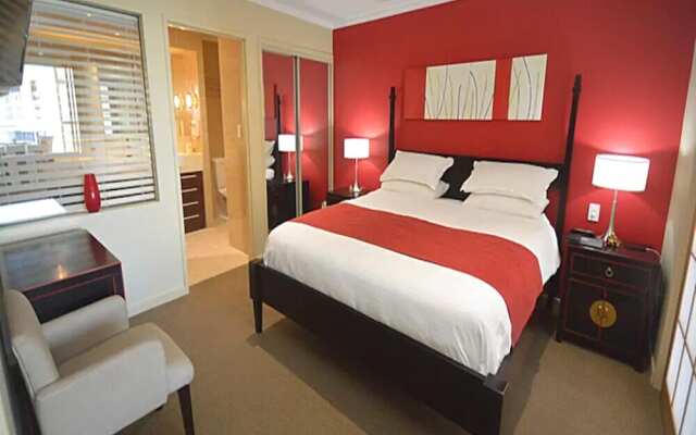 1 BDR/Apt/Foxtel/WiFi/Pool/parking/Spa/Urangan