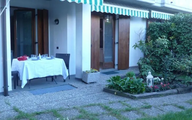 Casa Vacanza Giardino Cantù