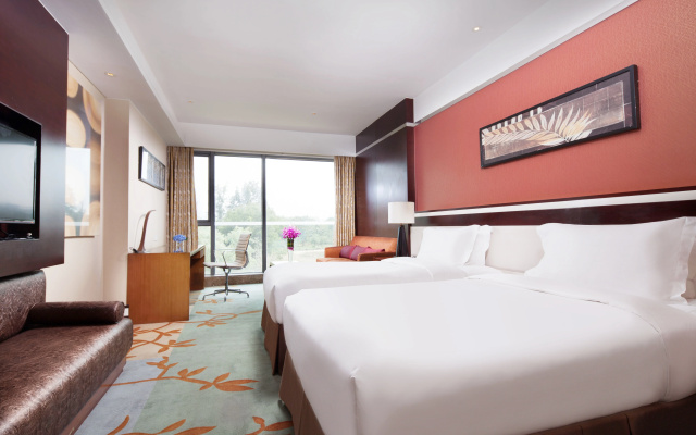Holiday Inn Beijing Shijingshan Parkview by IHG – Guest Rooms – Beijing