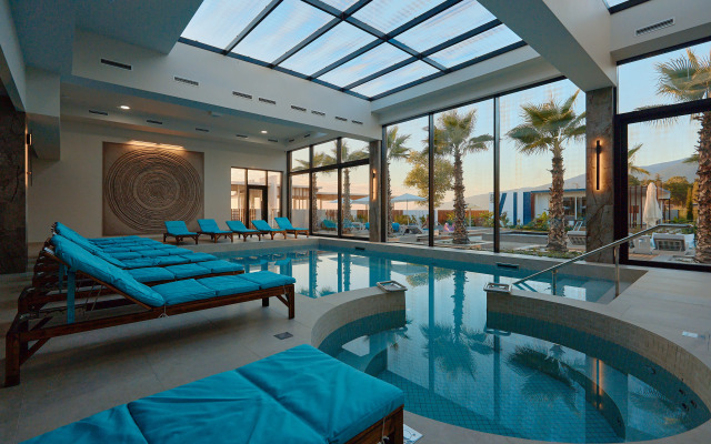 Aquamarine Family Club Hotel