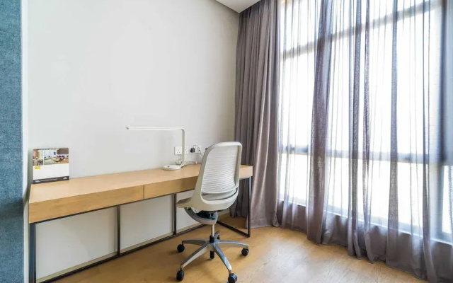 188 Luxury Suites by Plush