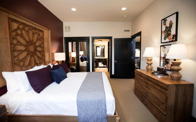 Waldorf Astoria Park City