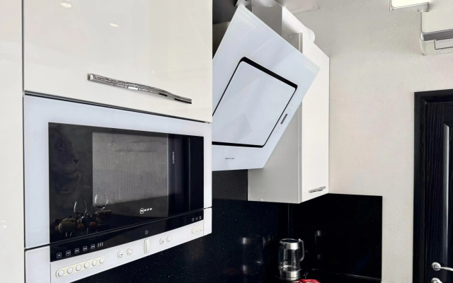 Апартаменты на проспекте Курортный 129