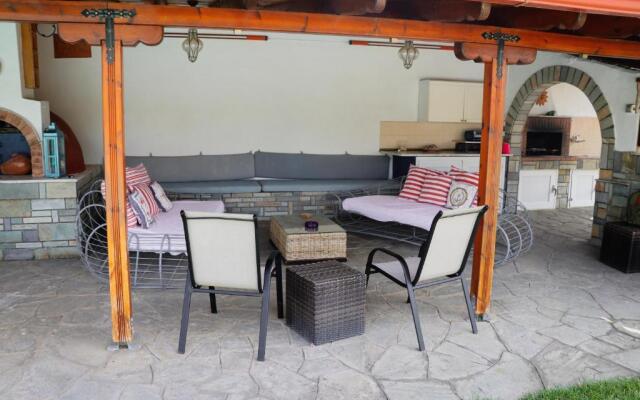 Renaissance Holidays Villa