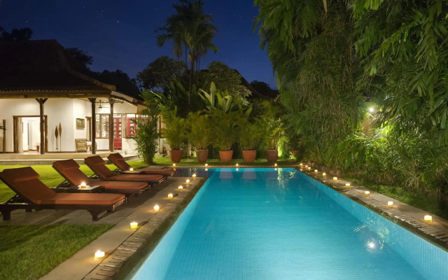 Villa Eight