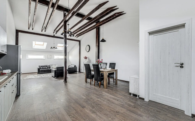 ARI Central Grand Apartments-Luxury Stay