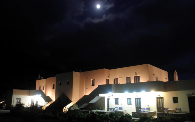 Miraluna Hotel