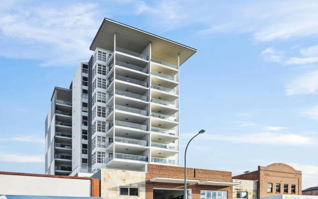Beau Monde Apartments Newcastle - Worth Place Apartment