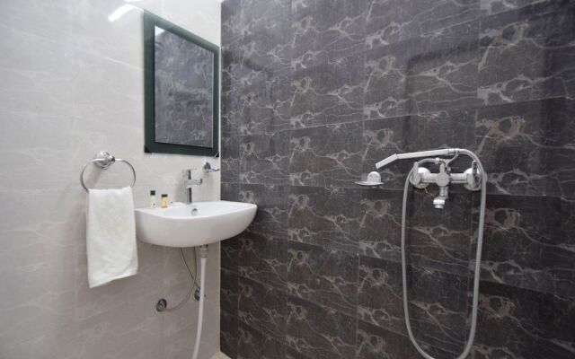 OYO 23553 Padamgarh Residency