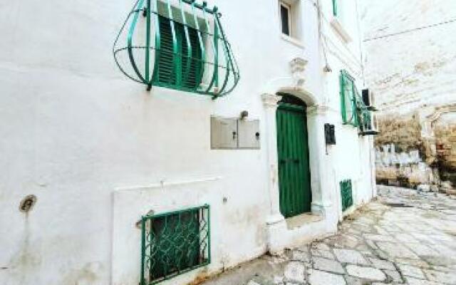 Appartamentino nel chiasso