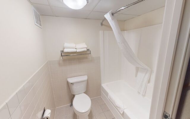 Americinn Mounds View