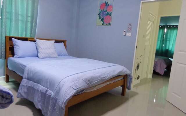 Sandy Home Sattahip