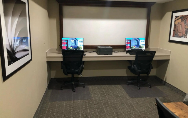 Candlewood Suites Fort Wayne by IHG