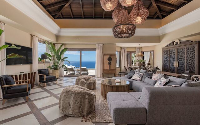 Royal River, Luxury Hotel - Adults Only