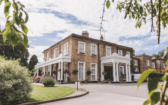 Ringwood Hall Hotel & Spa