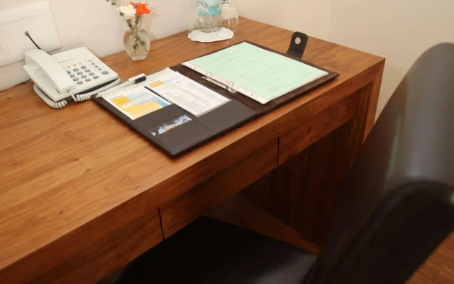 Cascade Country Manor