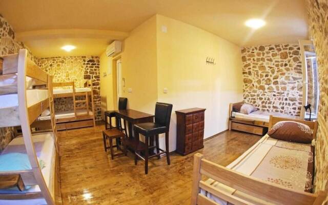 Tequila Bar Hostel - Adults Only