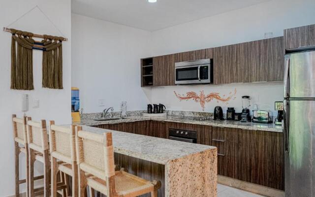 Paramar 105 by iMexico