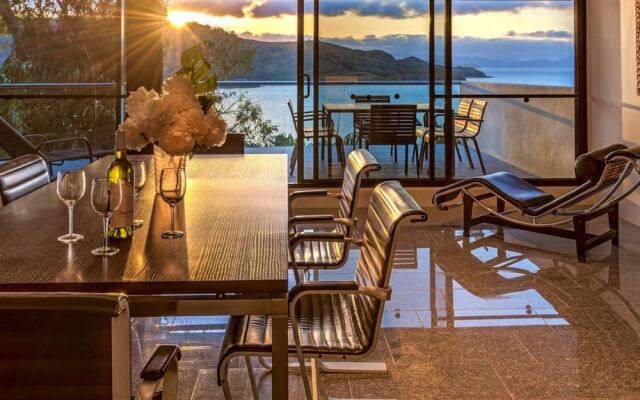 Waves 3 Luxury 3 Bedroom
