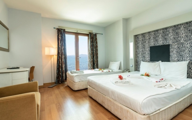 Mar Beach Hotel