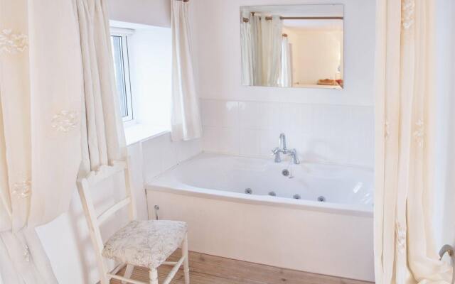 St. Anthony's Riverside B&B