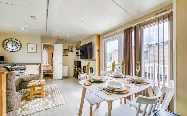 Escape to Paradise at Pevensey Bay Holiday Park