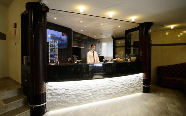 Alexander Guesthouse