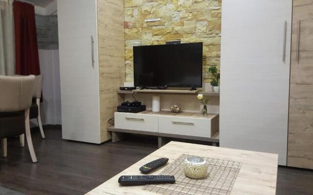 Apartment K22 Milmari